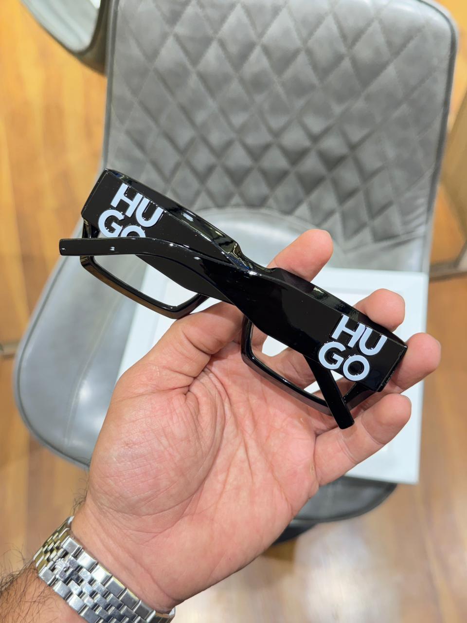 hugo boss 1310 black plano