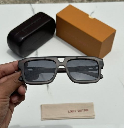 LO_UIS VUIT_TON SUNGLAS