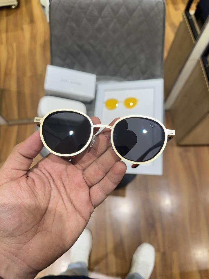 M_arc_jac_obs_7730_gold_attachment