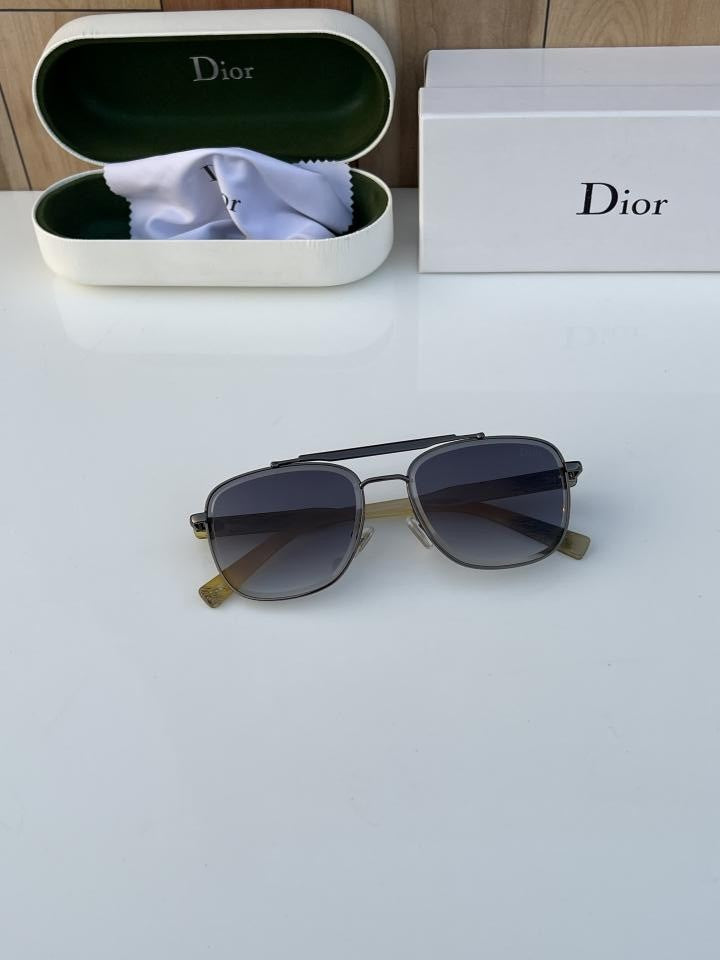 Di_or_2624_green_shaded