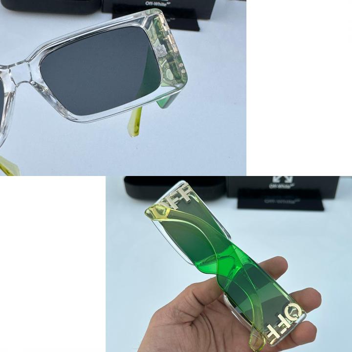 Off_w_hite_1218_transparent_black