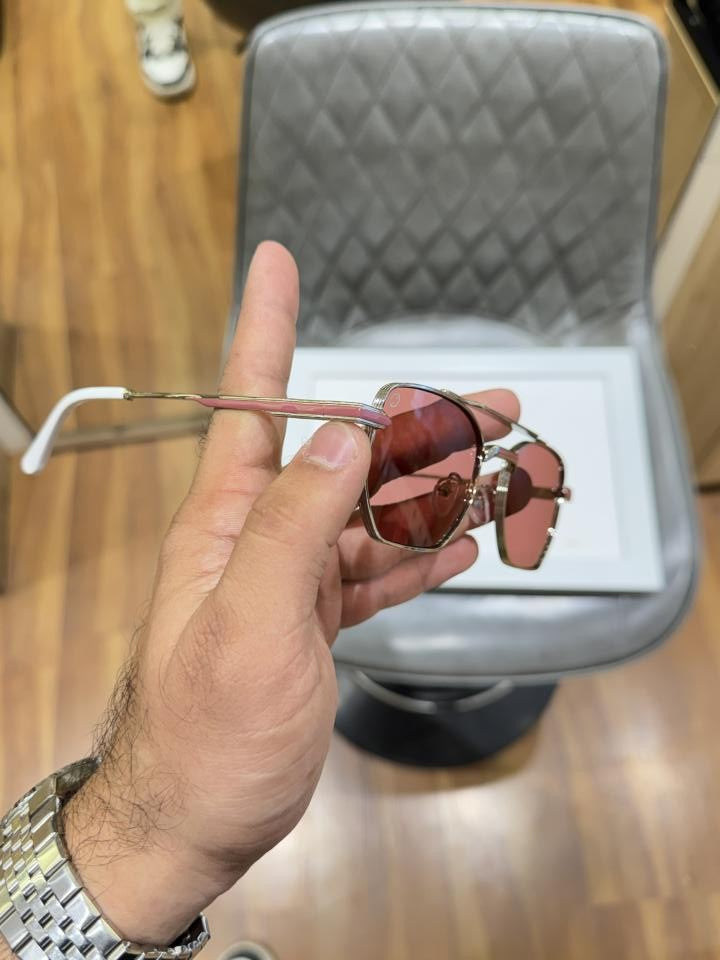 T he_nri 3845 silver pink