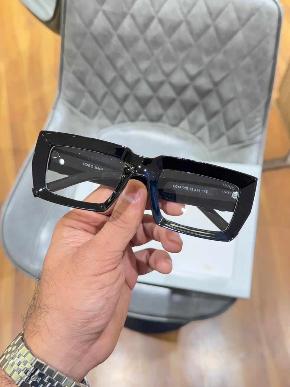 hugo boss 1310 black plano